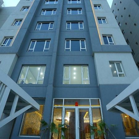 Le Paris Residency Sabah Al Salemアパートホテル エクステリア 写真
